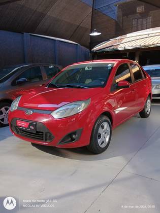 FORD FIESTA 1.6 ROCAM SEDAN 8V FLEX 4P MANUAL